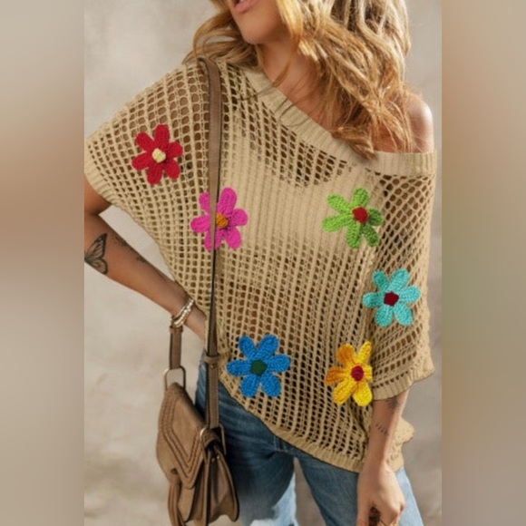 Sweaters - Floral Crochet Women Sweater - Tan